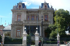 025-Punta-Arenas-Palacio-Sara-Braun