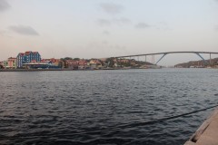 IMG_3843-Santa-Anna-Bay-Queen-Juliana-Bridge