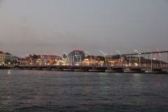 IMG_3852-Queen-Emma-Pontoon-Bridge