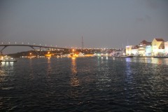 IMG_3857-Santa-Anna-Bay-Queen-Juliana-Bridge-Handelskade