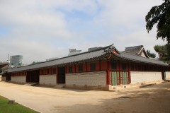 fotky-Indonésie-2013-004-Deoksugung-Palace