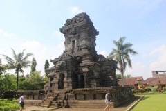 fotky-Indonésie-2013-680-Candi-Singosari-Ken-Dedes