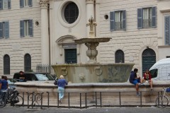 IMG_4821-Piazza-Farnese
