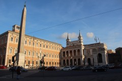 IMG_4947-Piazza-San-Giovanni-in-Laterano-Palazzo-Laterano