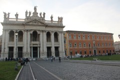 IMG_4954-Basilica-di-San-Giovanni-in-Laterano-Palazzo-Laterano