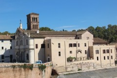 IMG_4996-Isola-Tiberina-Chiesa-di-San-Bartolomeo