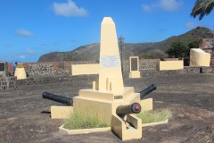 IMG_4652-Fort-Oranje-Admiral-Ruyter-Memorial